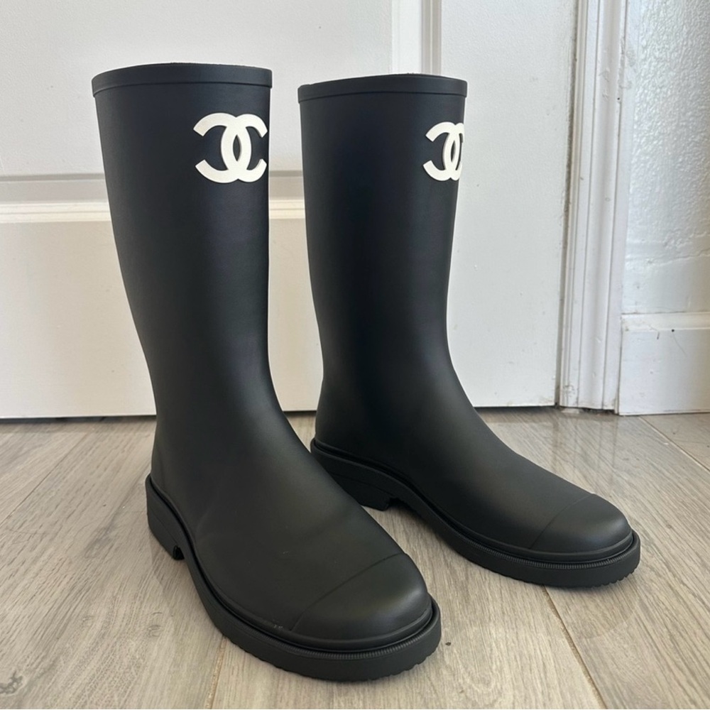 CHANEL Black Rain Boots with White CC Logo